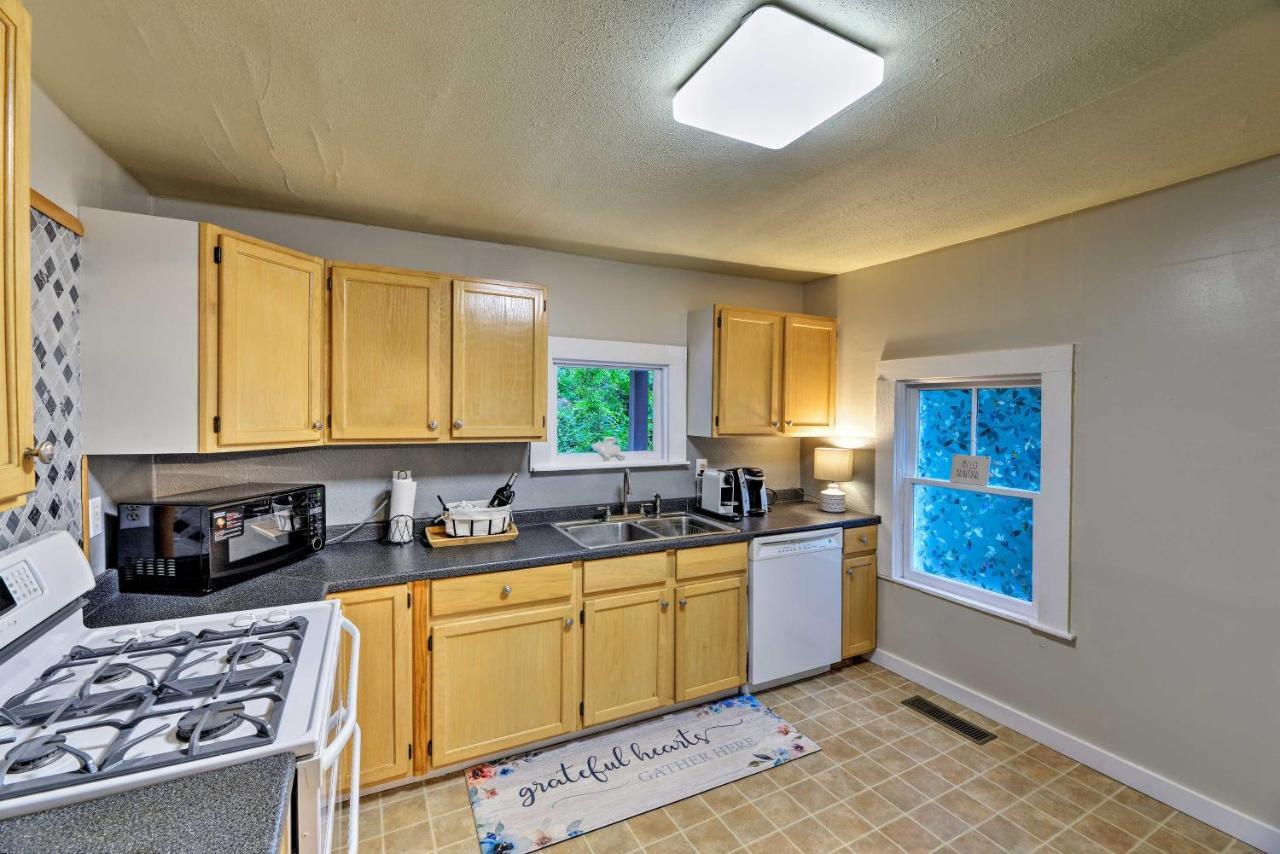 New Bern Home With Yard, Grill And Walkable Location Zewnętrze zdjęcie